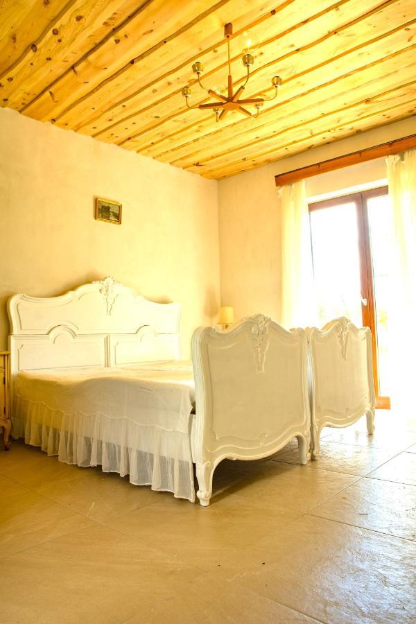Hrachoviste Safar Residence מראה חיצוני תמונה